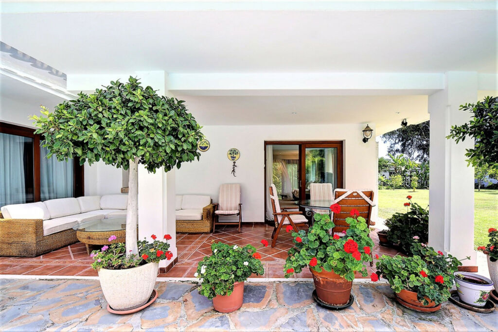Detached Villa Costalita Málaga - image 10