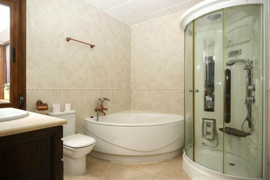 Townhouse Alozaina Málaga - image 11