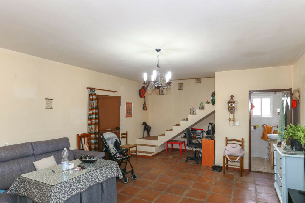Detached Villa Casarabonela Málaga - image 11