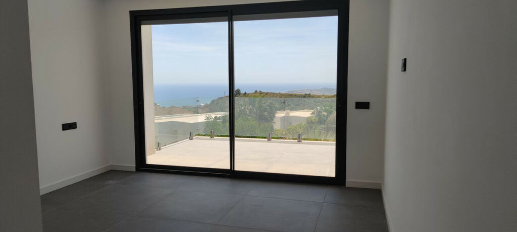 Detached Villa Mijas Málaga - image 11