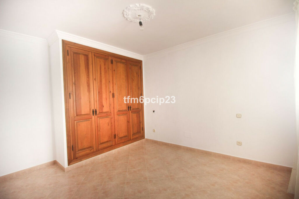 Townhouse Manilva Málaga - image 13