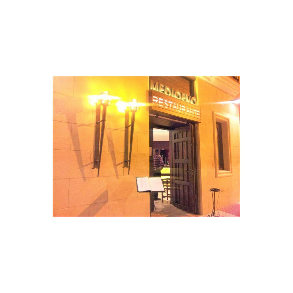 Restaurant San Pedro de Alcántara Málaga - image 12