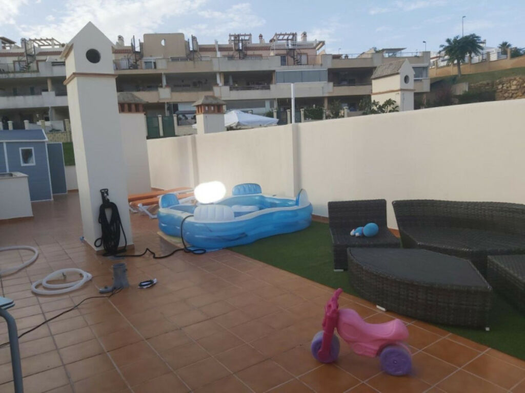 Middle Floor Apartment Doña Julia Málaga - image 12