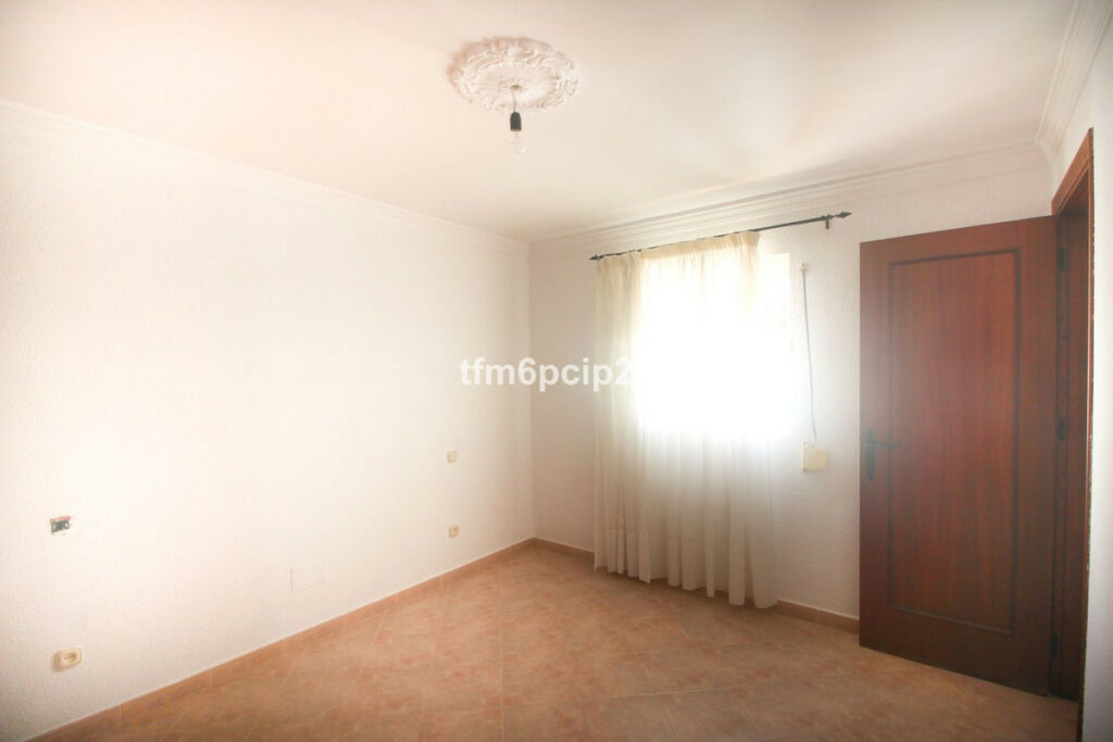Townhouse Manilva Málaga - image 14