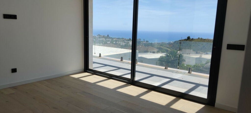 Detached Villa Mijas Málaga - image 14