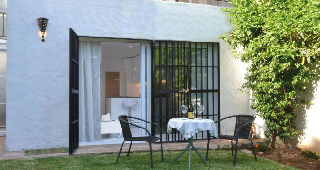 Ground Floor Apartment Calahonda Málaga - image 15