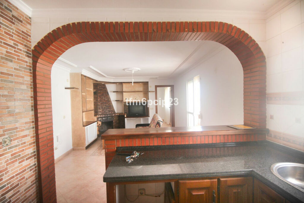 Townhouse Manilva Málaga - image 2