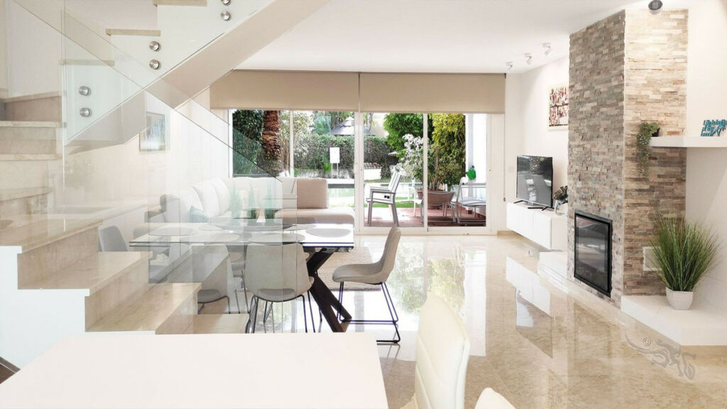 Semi-Detached House Costabella Málaga - image 18