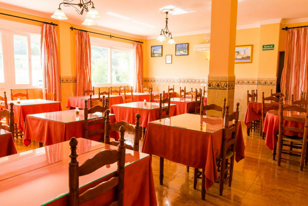 Hotel Tolox Málaga - image 18