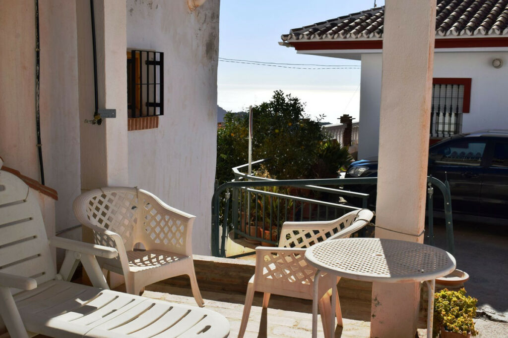 Townhouse Moclinejo Málaga - image 19