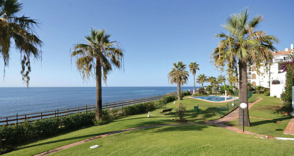 Ground Floor Apartment Calahonda Málaga - image 19