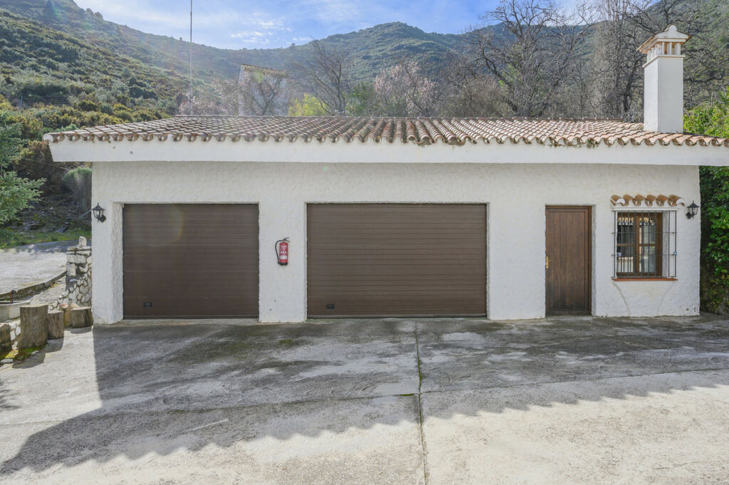 Detached Villa Ojén Málaga - image 19
