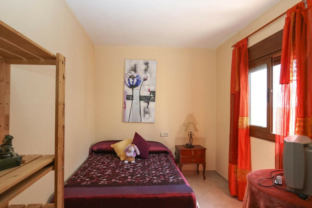 Townhouse Alozaina Málaga - image 19