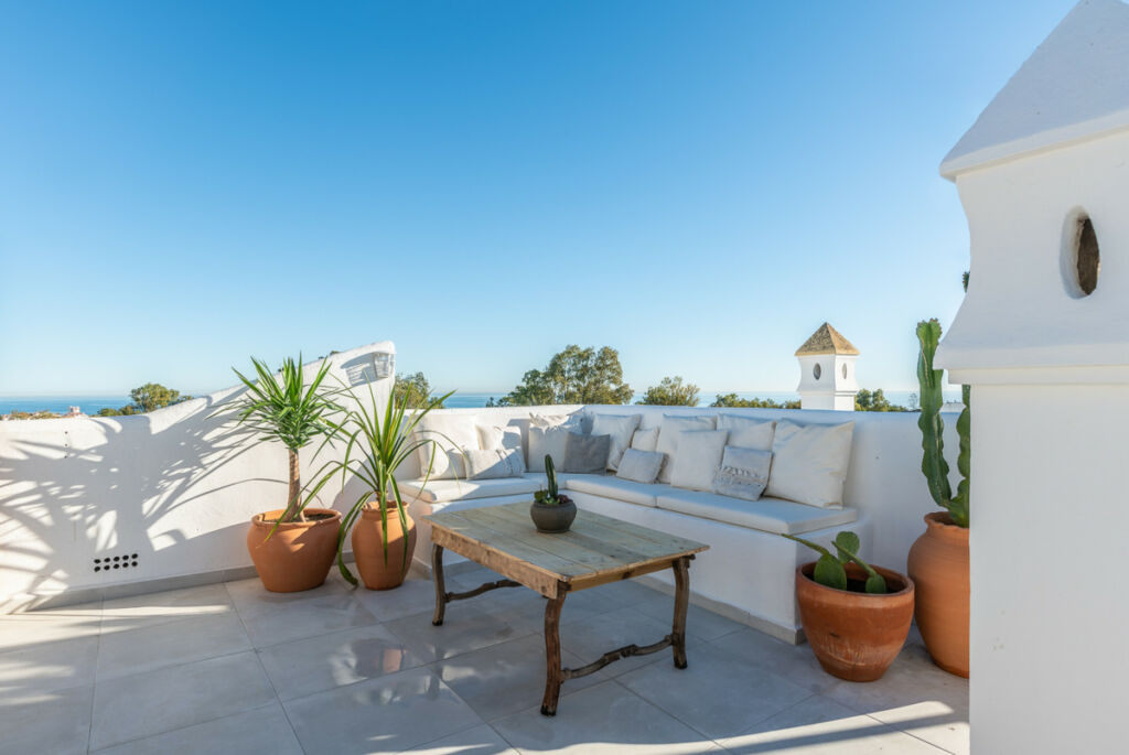Penthouse Calahonda Málaga - image 2