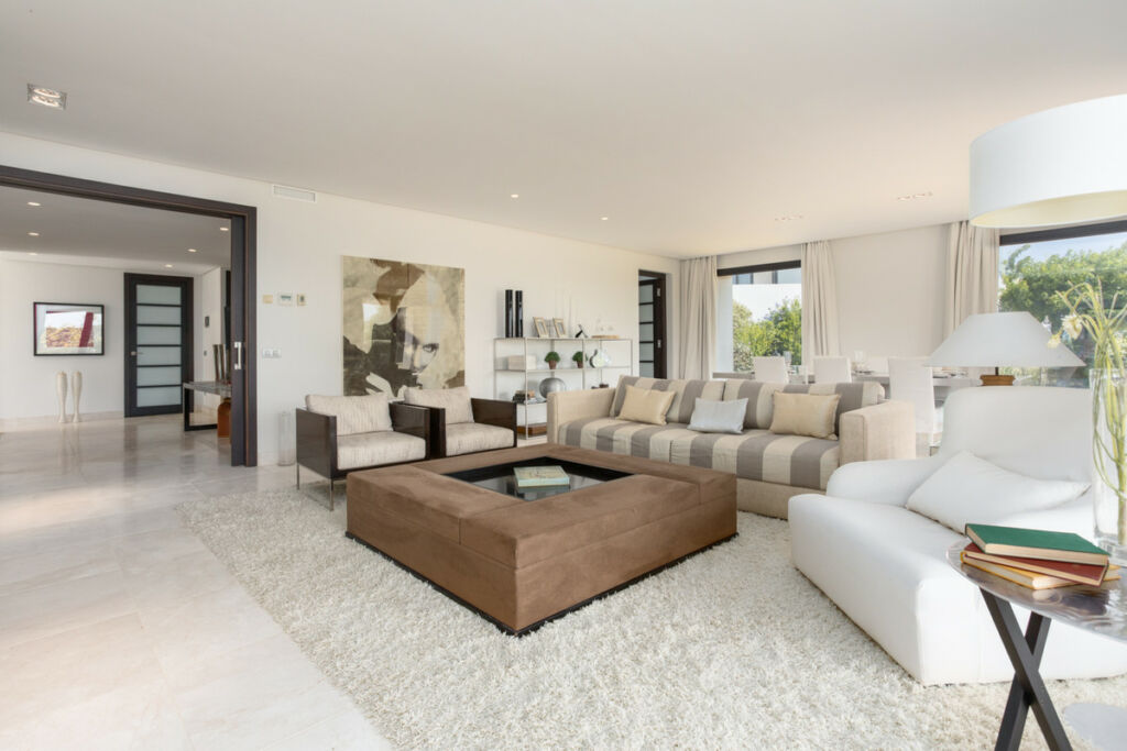 Ground Floor Apartment Sotogrande Cádiz - image 2