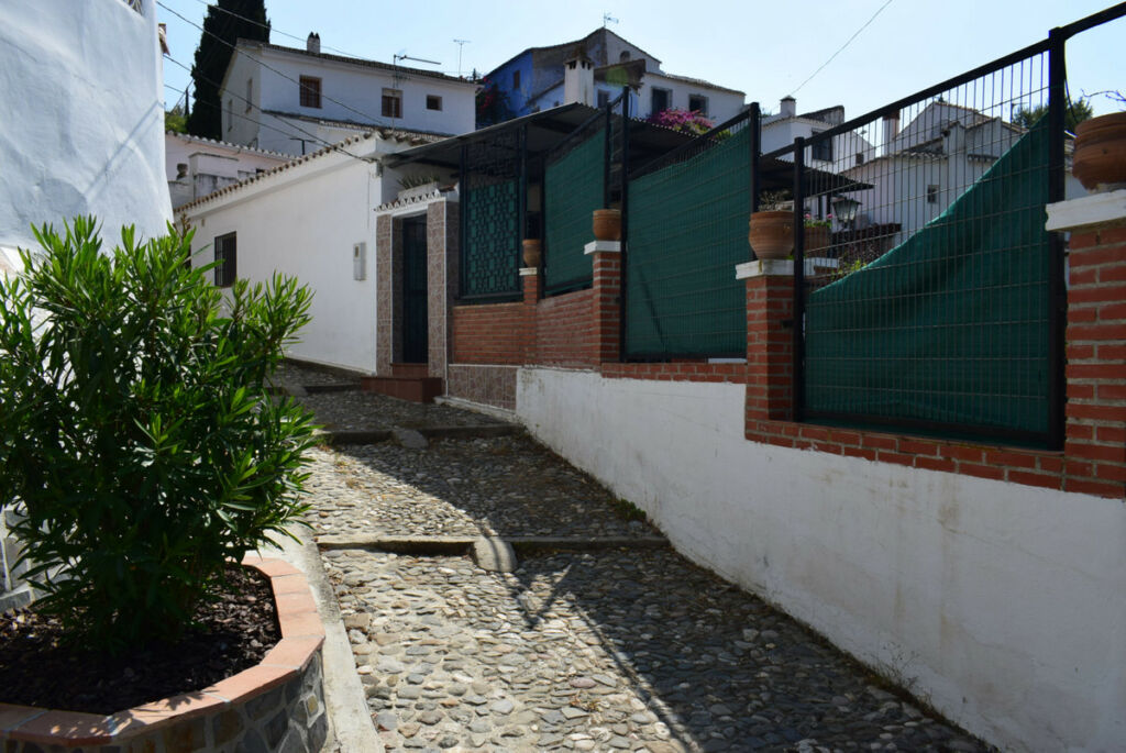 Detached Villa Las Zorrillas Málaga - image 2