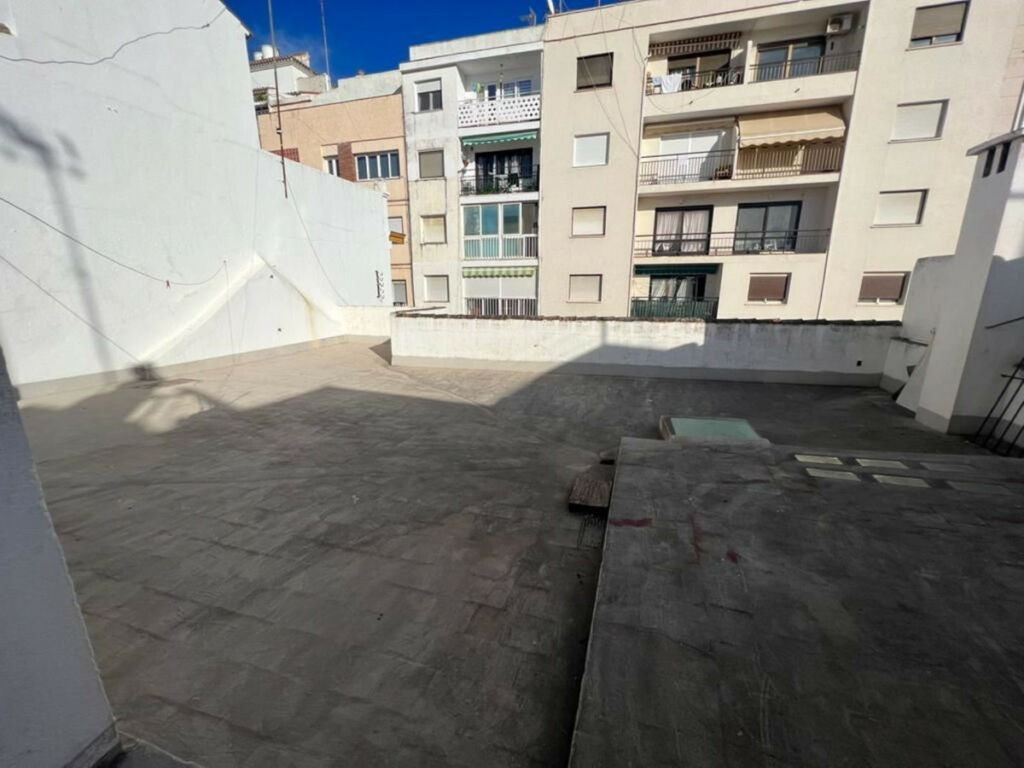 Semi-Detached House Estepona Málaga - image 2