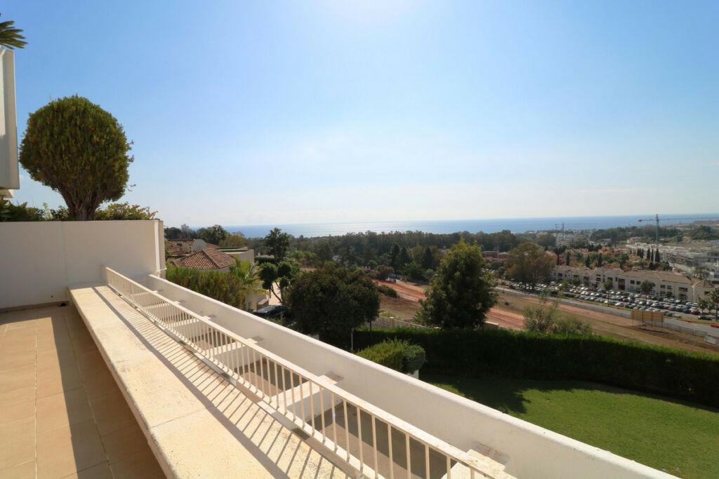 Middle Floor Apartment Marbella Málaga - image 20