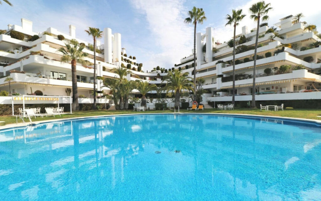 Middle Floor Apartment Marbella Málaga - image 21
