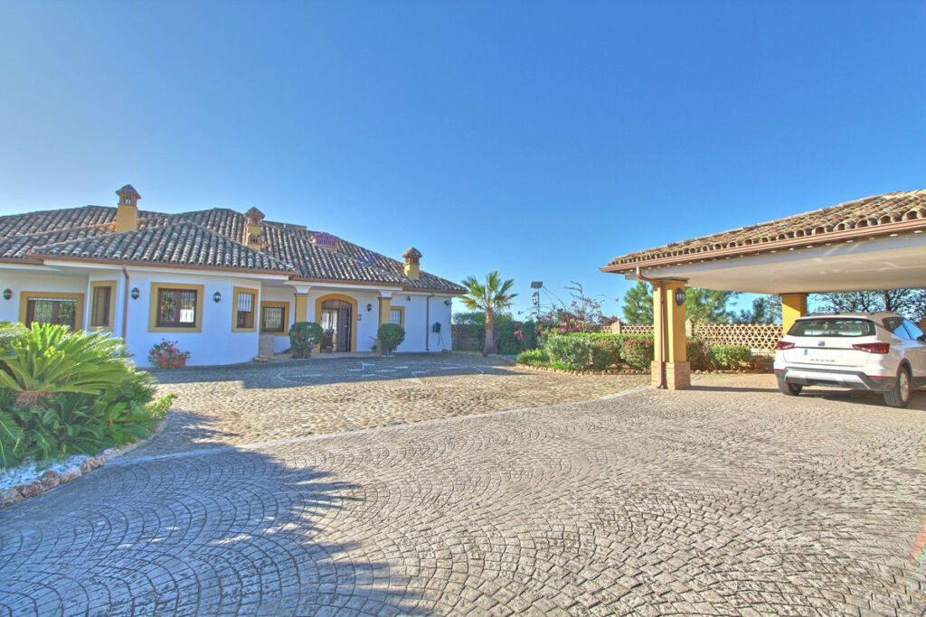 Finca - Cortijo Estepona Málaga - image 25