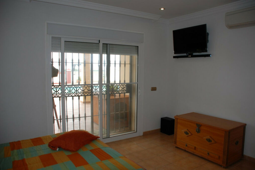 Bungalow Estepona Málaga - image 25