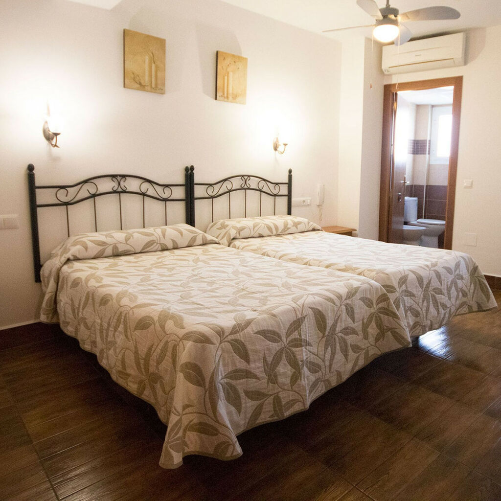 Hotel Tolox Málaga - image 27