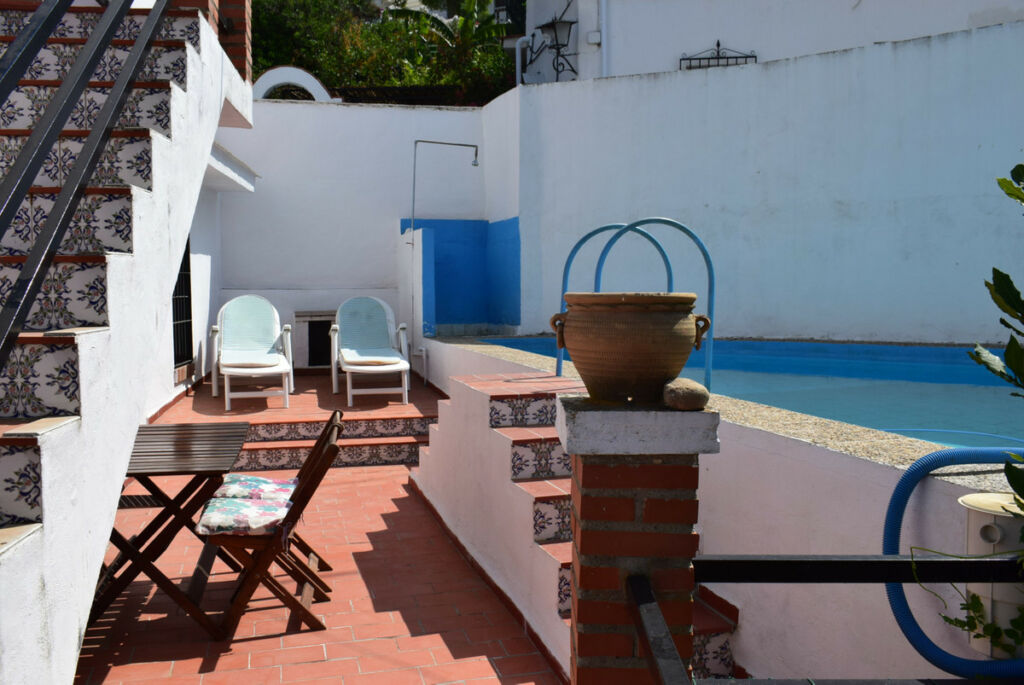 Detached Villa Las Zorrillas Málaga - image 27