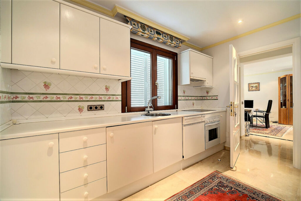 Detached Villa Costalita Málaga - image 27