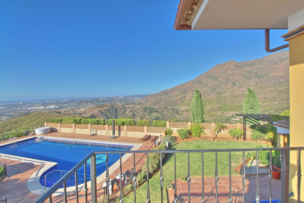 Finca - Cortijo Estepona Málaga - image 28