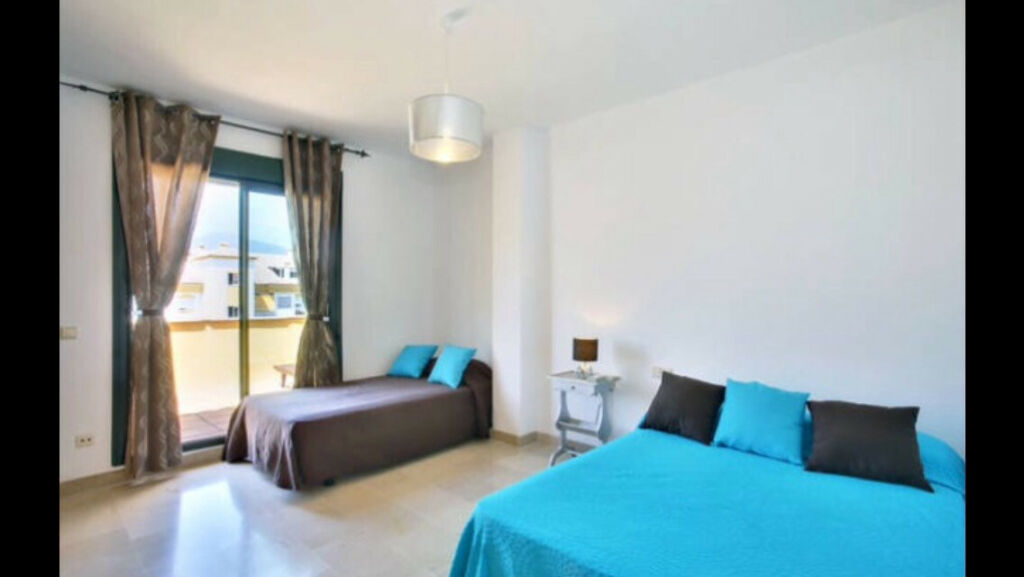 Penthouse San Pedro de Alcántara Málaga - image 3