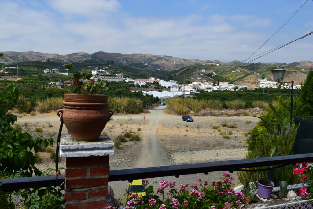 Detached Villa Las Zorrillas Málaga - image 3