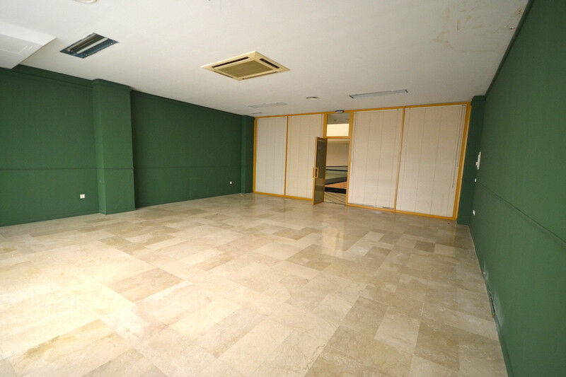 Office Puerto Banús Málaga - image 3