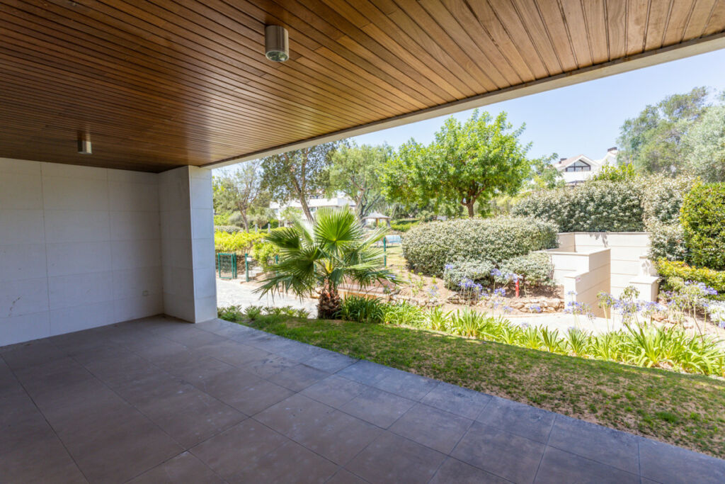 Ground Floor Apartment Sotogrande Cádiz - image 30