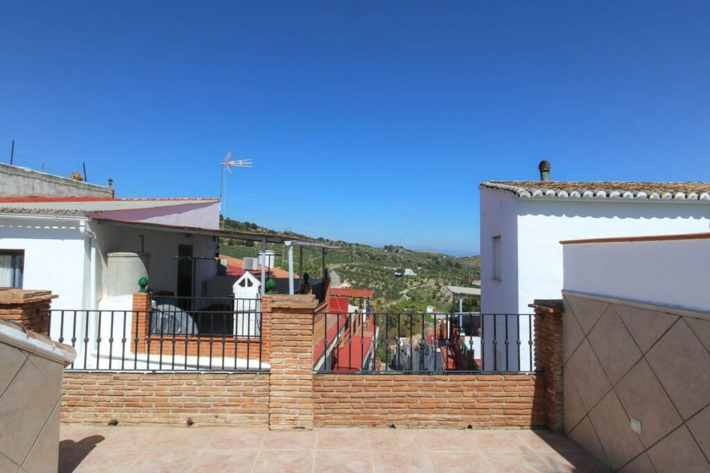 Townhouse Alozaina Málaga - image 31