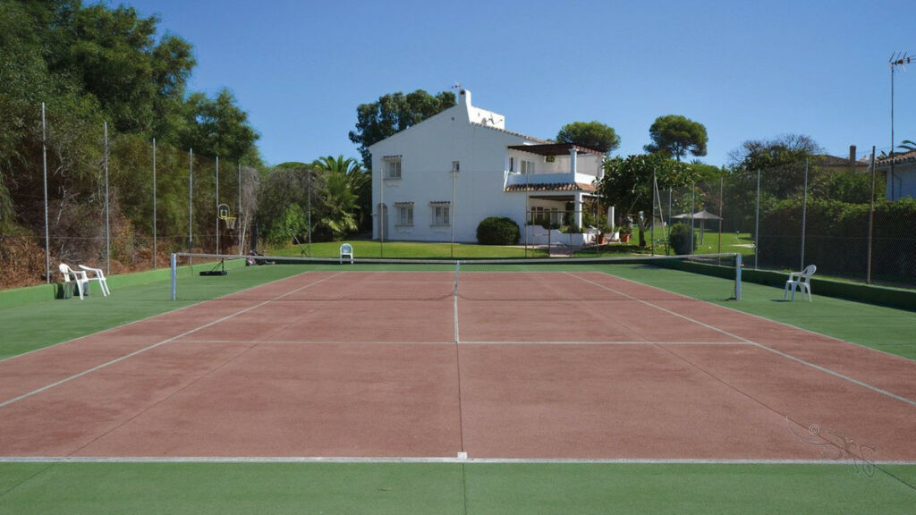 Semi-Detached House Costabella Málaga - image 32
