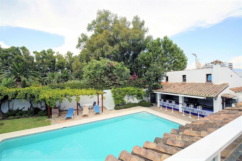 Detached Villa Costalita Málaga - image 38