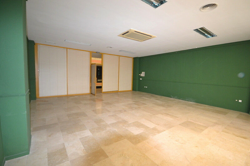 Office Puerto Banús Málaga - image 4