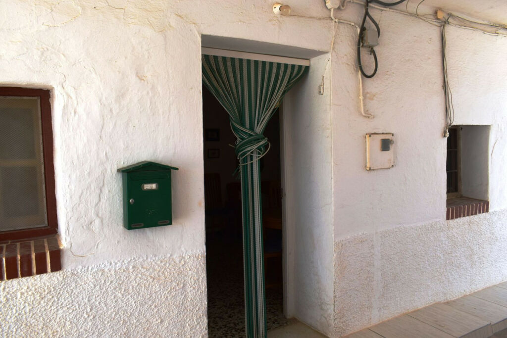 Townhouse Moclinejo Málaga - image 4