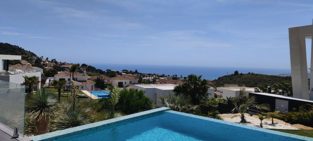 Detached Villa Mijas Málaga - image 4