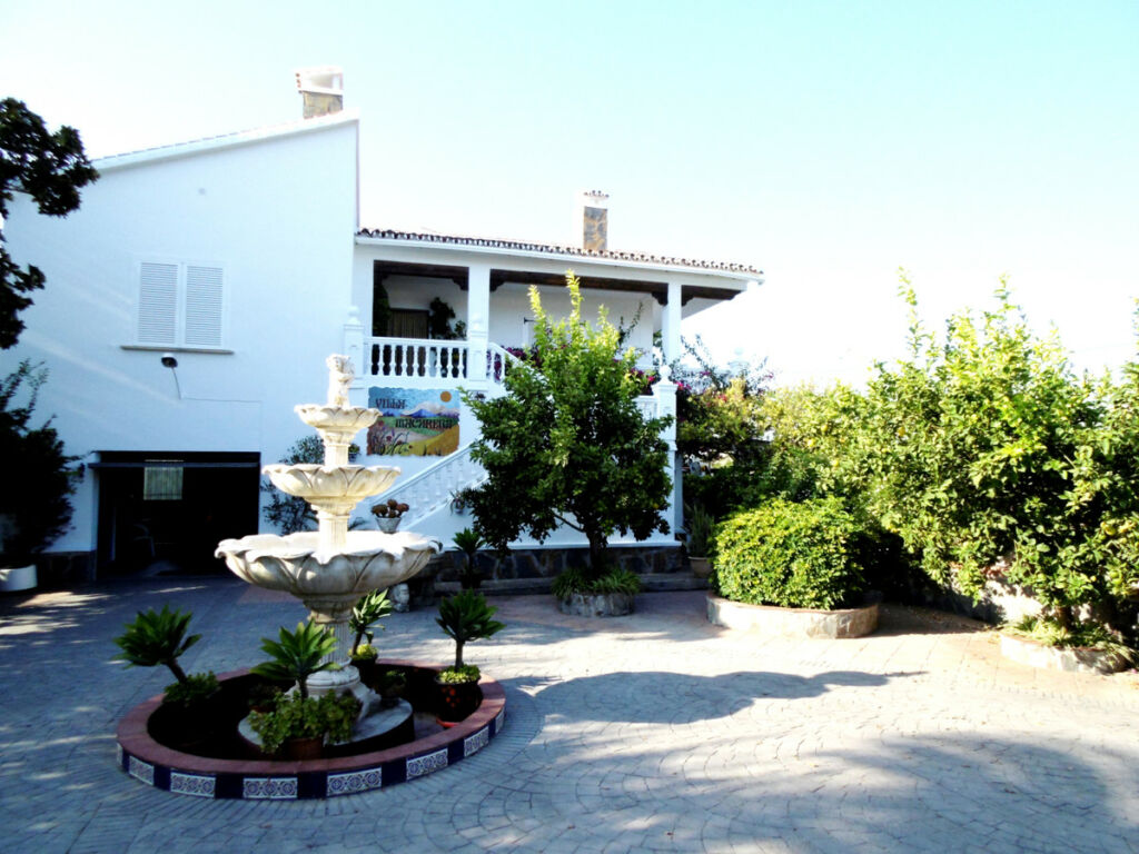 Detached Villa Coín Málaga - image 43