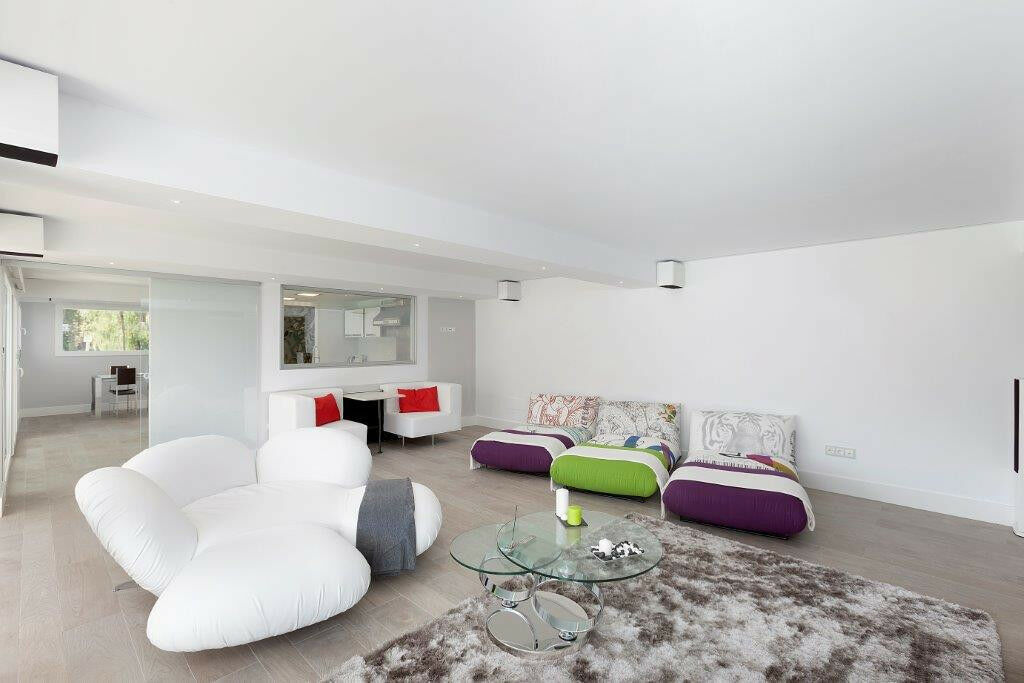 Detached Villa Sierra Blanca Málaga - image 5