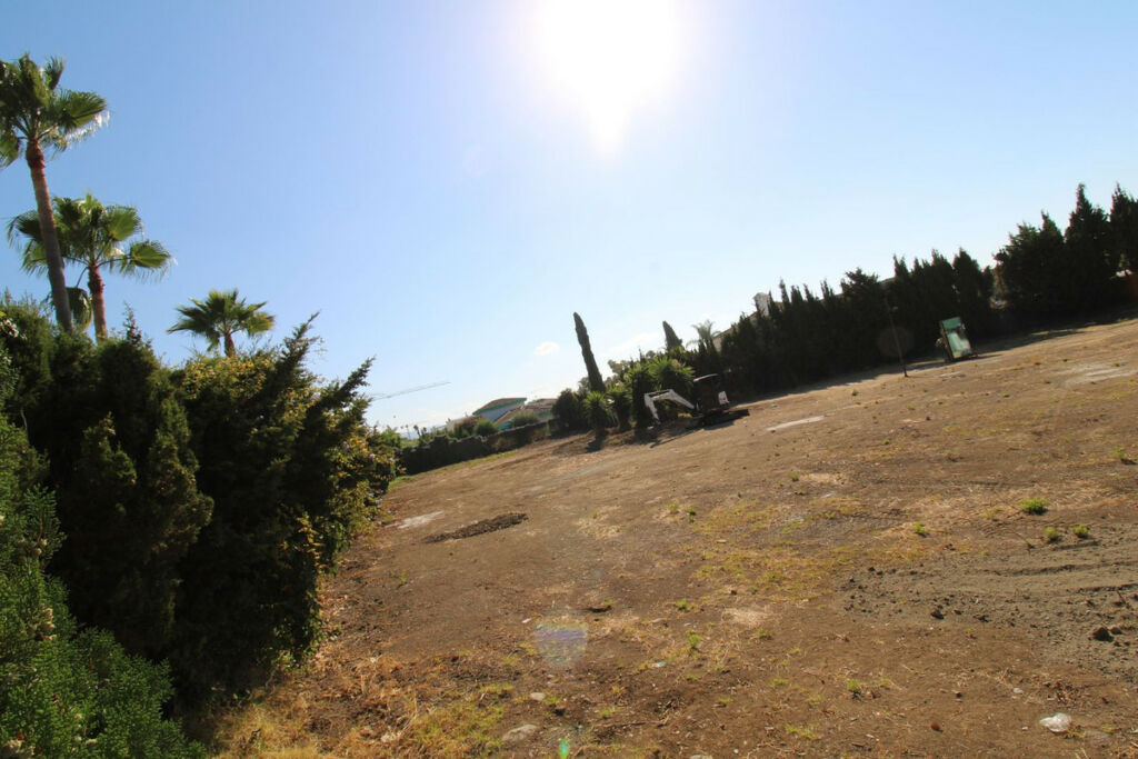 Residential Plot The Golden Mile Málaga - image 6