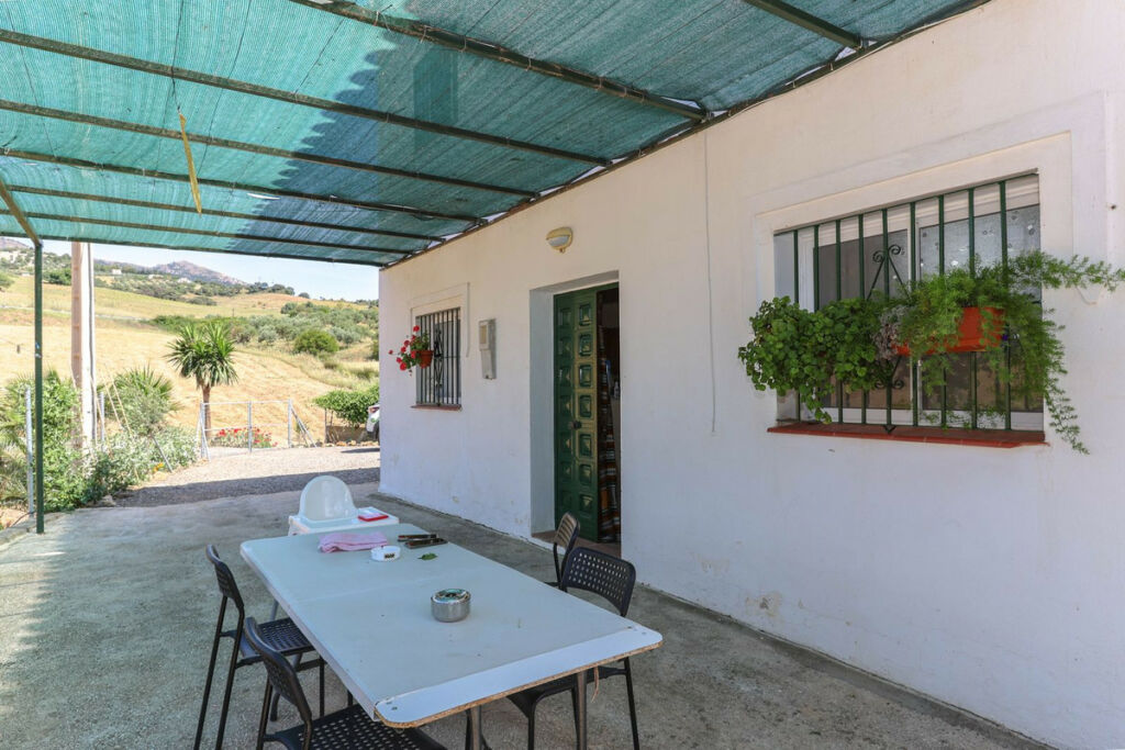 Detached Villa Casarabonela Málaga - image 6