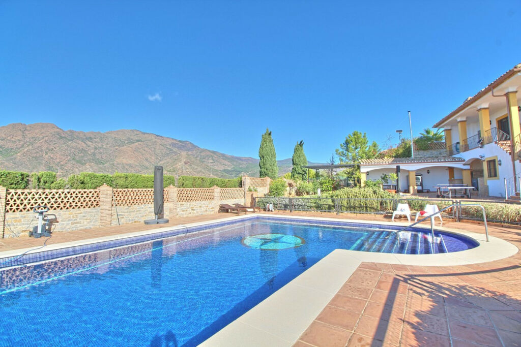 Finca - Cortijo Estepona Málaga - image 65