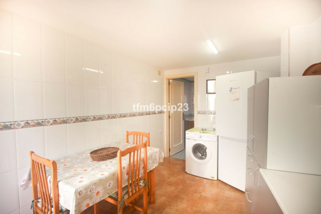 Townhouse Manilva Málaga - image 8