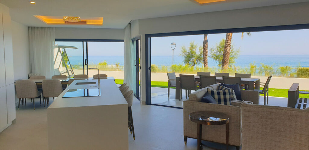 Townhouse Estepona Málaga - image 7