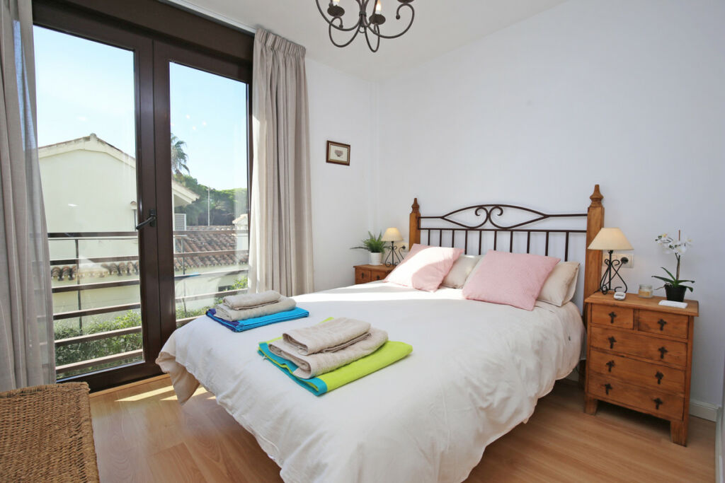 Detached Villa Marbella Málaga - image 7