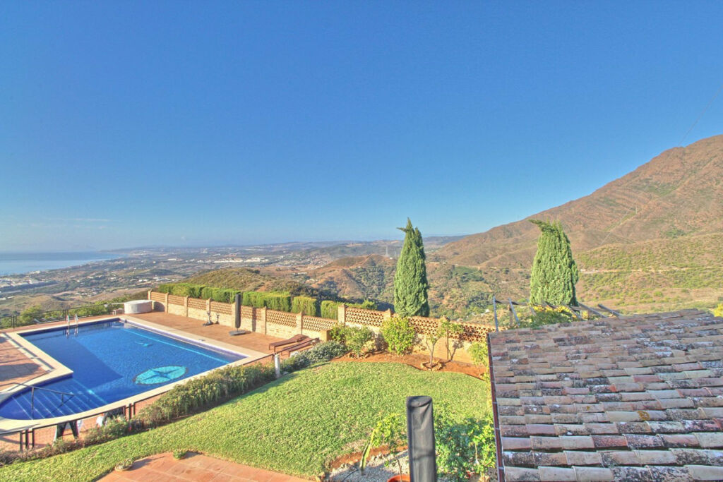 Finca - Cortijo Estepona Málaga - image 7