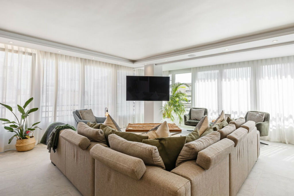 Middle Floor Apartment Marbella Málaga - image 7