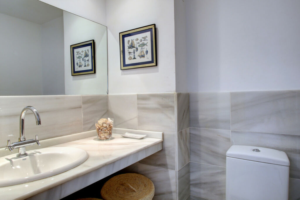 Detached Villa Marbella Málaga - image 8